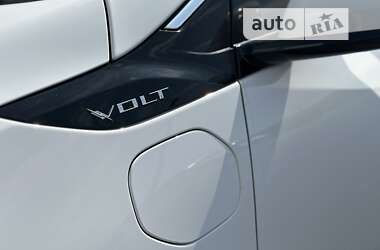 Хэтчбек Chevrolet Volt 2017 в Киеве