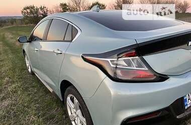 Хэтчбек Chevrolet Volt 2018 в 