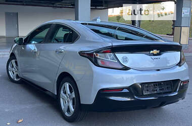 Хетчбек Chevrolet Volt 2016 в Києві