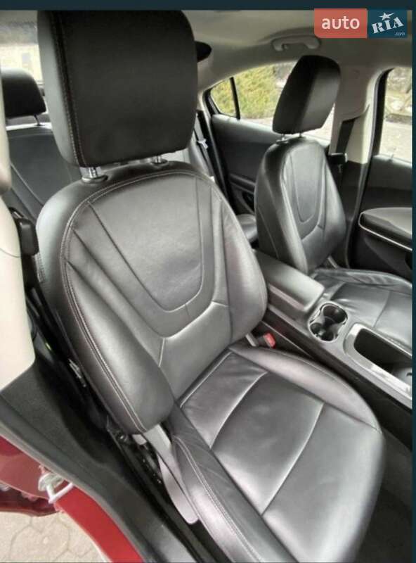 Хетчбек Chevrolet Volt 2012 в Тернополі фото 9 Хетчбек Chevrolet Volt 2012 в Тернополі