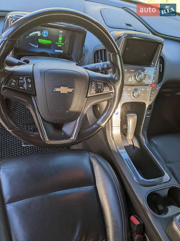 Хэтчбек Chevrolet Volt 2014 в Белой Церкви