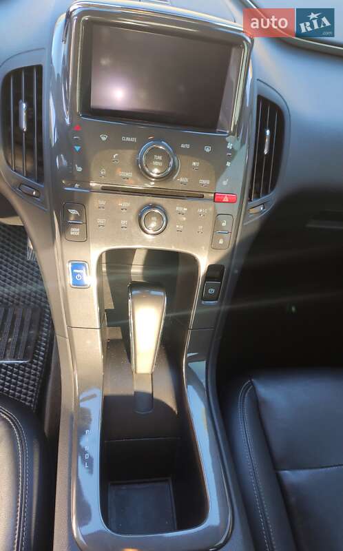Хэтчбек Chevrolet Volt 2014 в Белой Церкви