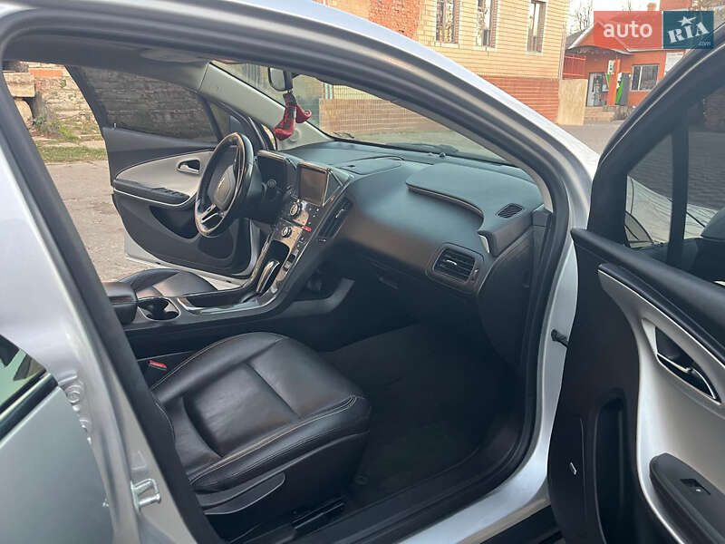 Хэтчбек Chevrolet Volt 2013 в Одессе