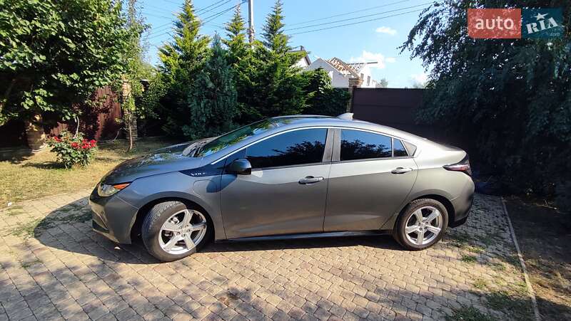 Хэтчбек Chevrolet Volt 2016 в Одессе фото 6 Хэтчбек Chevrolet Volt 2016 в Одессе