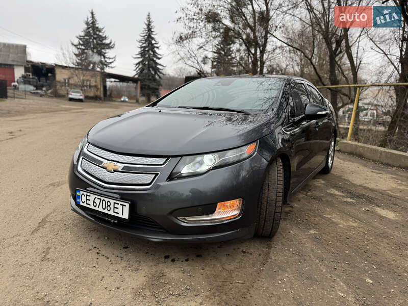 Хэтчбек Chevrolet Volt 2013 в Черновцах