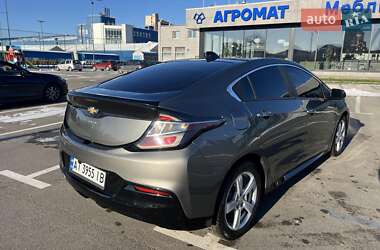 Хэтчбек Chevrolet Volt 2016 в Киеве