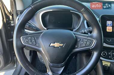 Хэтчбек Chevrolet Volt 2016 в Киеве