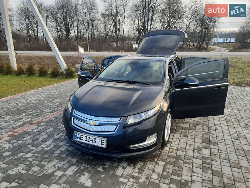 Хэтчбек Chevrolet Volt 2013 в Виннице