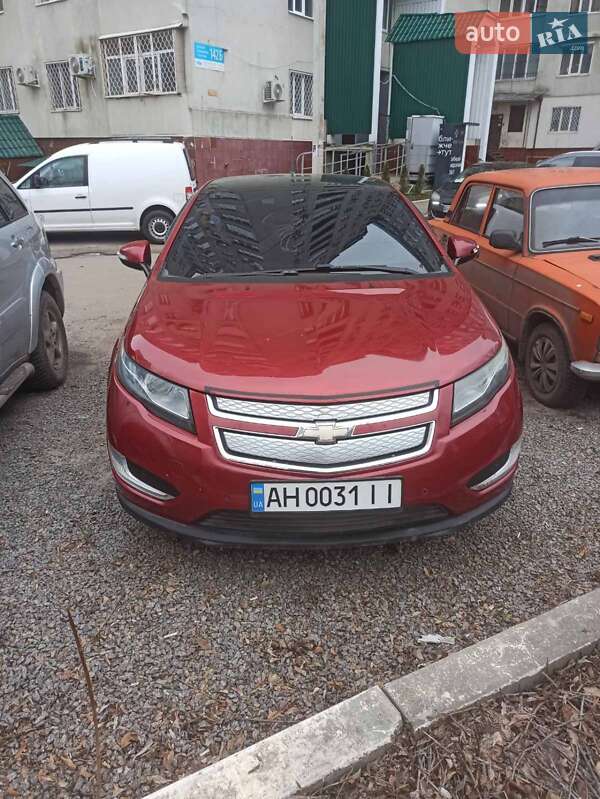 Хэтчбек Chevrolet Volt 2012 в Славянске