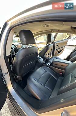 Хэтчбек Chevrolet Volt 2015 в 