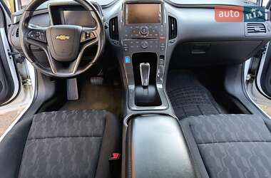Хэтчбек Chevrolet Volt 2015 в 