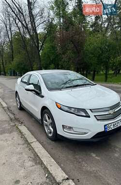 Хэтчбек Chevrolet Volt 2014 в Львове