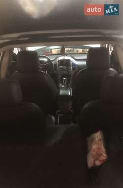 Хэтчбек Chevrolet Volt 2013 в 