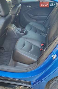 Хэтчбек Chevrolet Volt 2015 в 