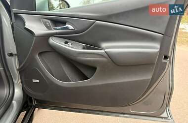 Хэтчбек Chevrolet Volt 2017 в 