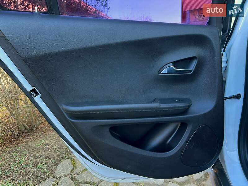 Хетчбек Chevrolet Volt 2013 в Стрию