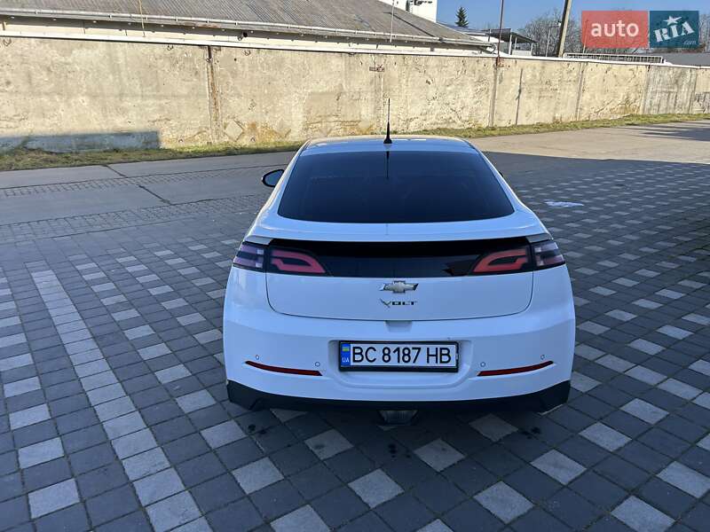 Хетчбек Chevrolet Volt 2013 в Стрию