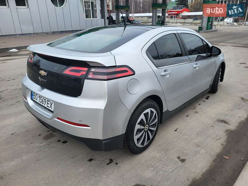 Хэтчбек Chevrolet Volt 2011 в Тернополе
