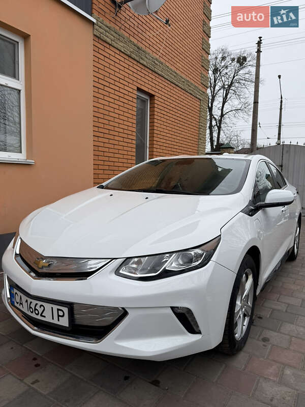 Хетчбек Chevrolet Volt 2016 в Черкасах