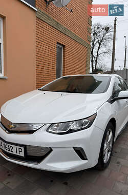 Хэтчбек Chevrolet Volt 2016 в 
