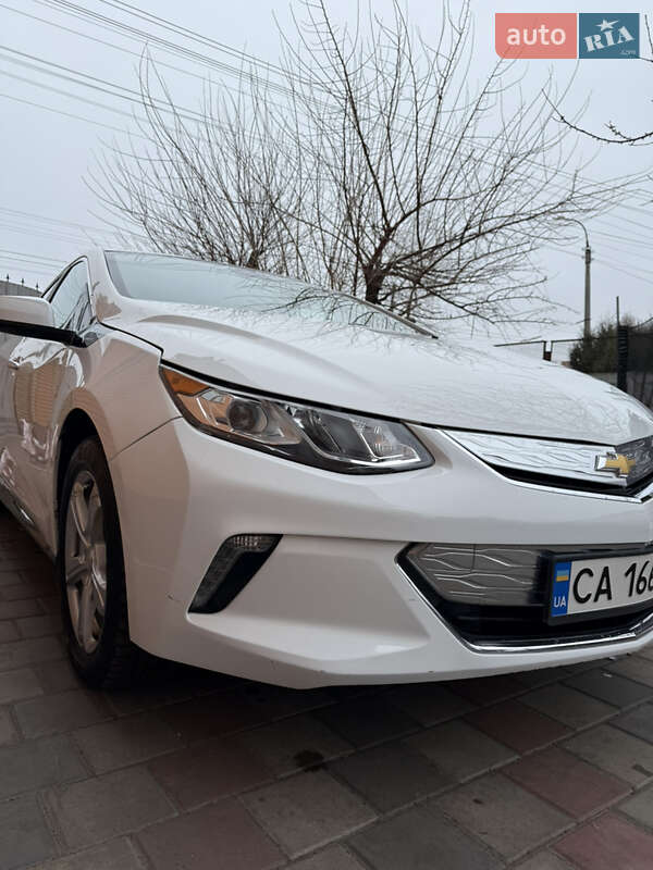Хетчбек Chevrolet Volt 2016 в Черкасах