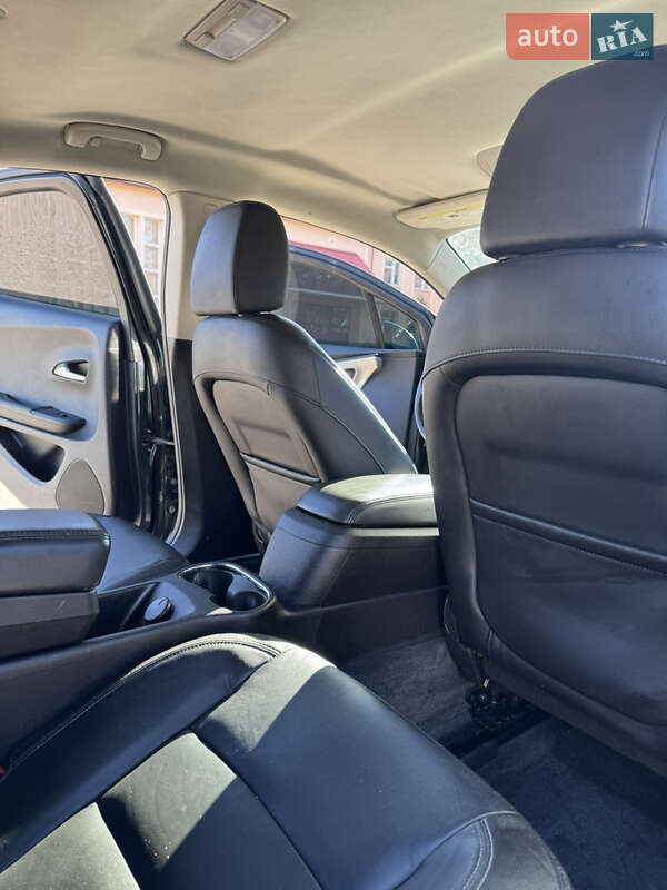 Хэтчбек Chevrolet Volt 2013 в Долине