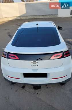 Хэтчбек Chevrolet Volt 2014 в 