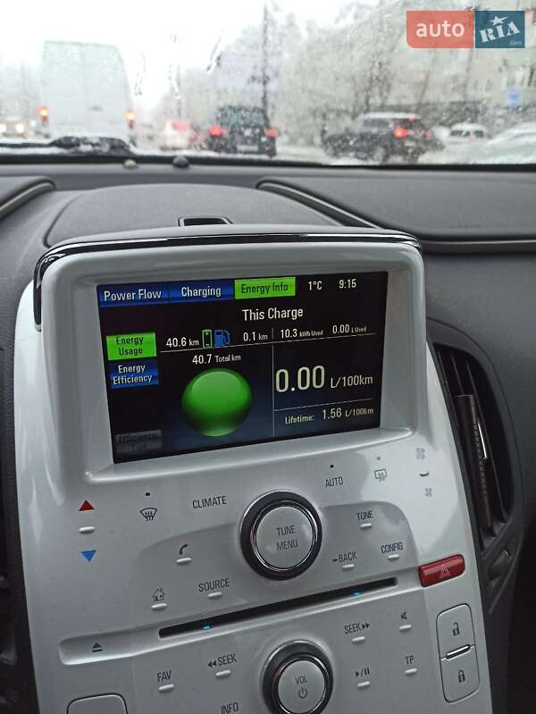 Хэтчбек Chevrolet Volt 2012 в Киеве