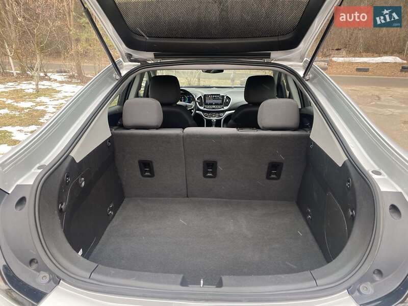Хэтчбек Chevrolet Volt 2018 в Киеве фото 42 Хэтчбек Chevrolet Volt 2018 в Киеве