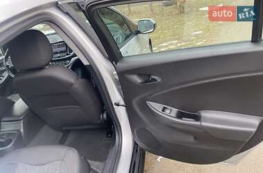 Хэтчбек Chevrolet Volt 2018 в 