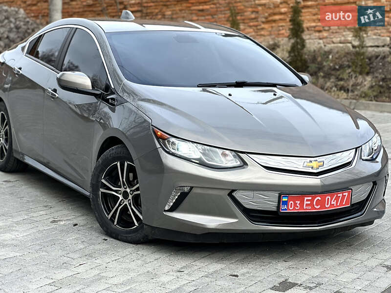 Хэтчбек Chevrolet Volt 2017 в Тернополе