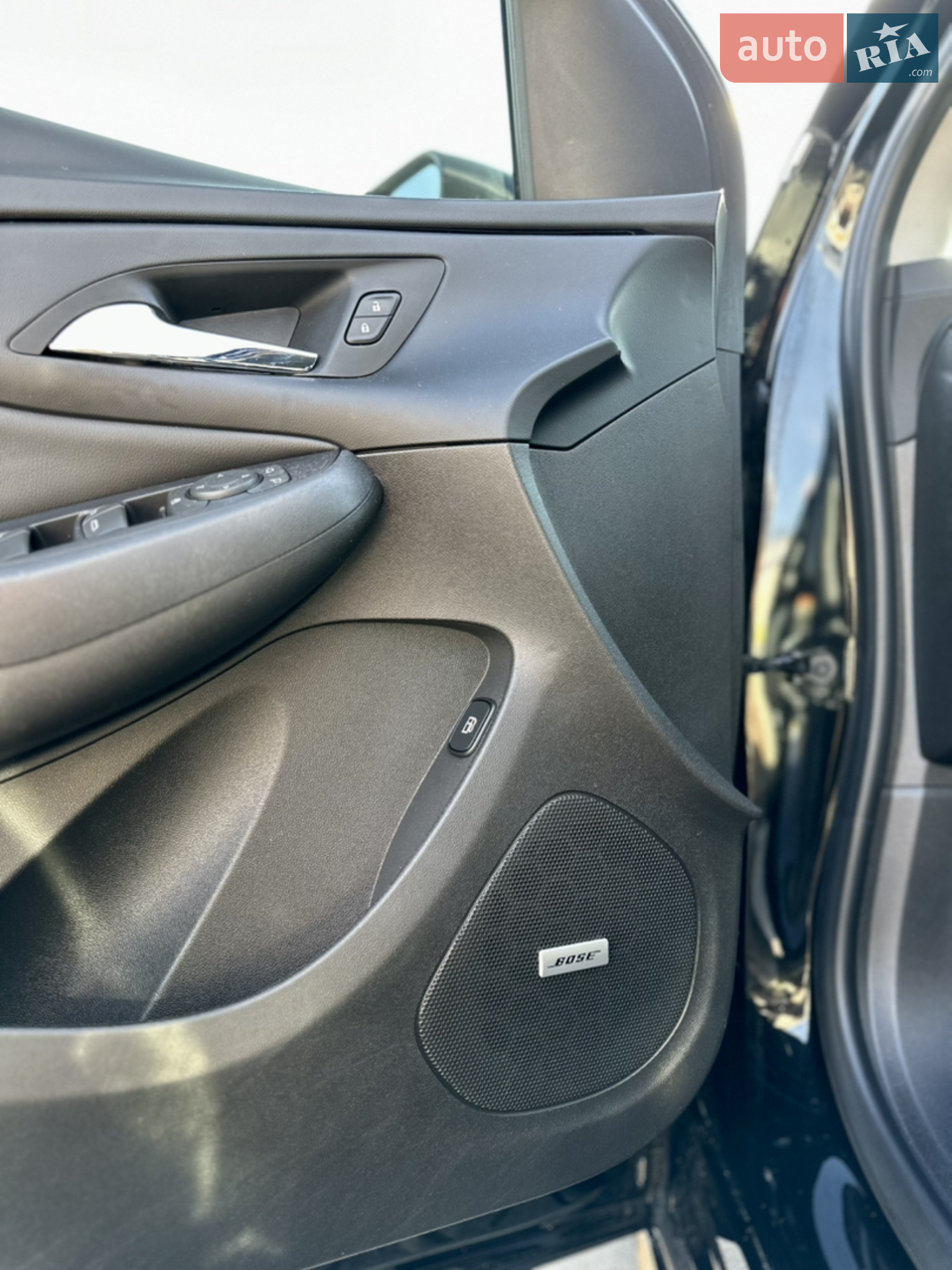 2018 Chevrolet Volt - мініатюра 17