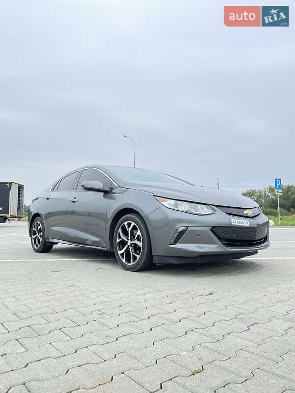 Хэтчбек Chevrolet Volt 2016 в Коломые