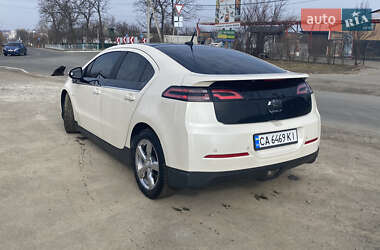 Хэтчбек Chevrolet Volt 2012 в Умани