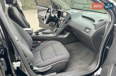 Хэтчбек Chevrolet Volt 2015 в 
