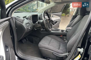 Хэтчбек Chevrolet Volt 2015 в 