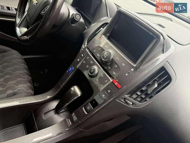 Хэтчбек Chevrolet Volt 2015 в Одессе