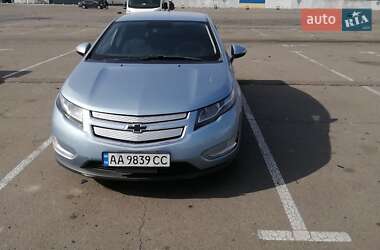 Хэтчбек Chevrolet Volt 2014 в 