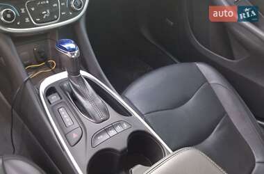 Хэтчбек Chevrolet Volt 2018 в 