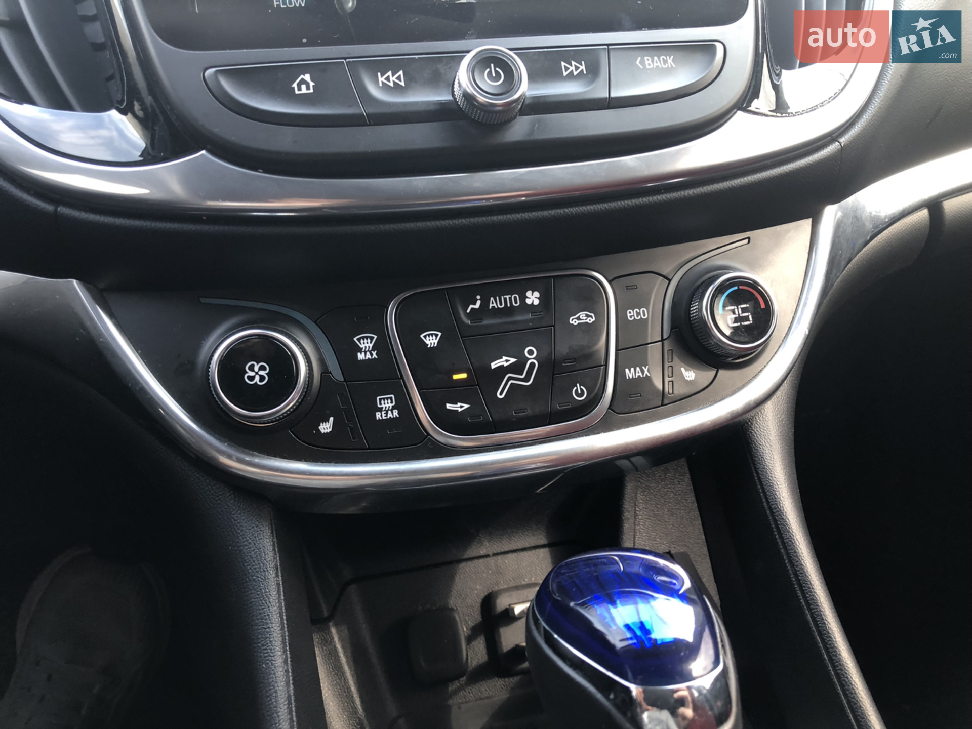 2017 Chevrolet Volt - мініатюра 7