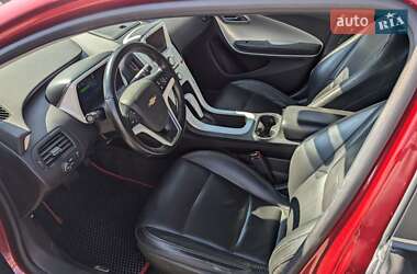 Хэтчбек Chevrolet Volt 2013 в 
