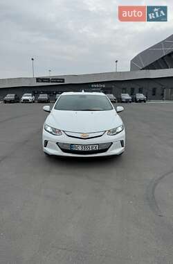 Хэтчбек Chevrolet Volt 2016 в 
