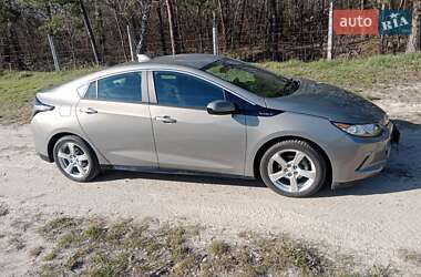 Хэтчбек Chevrolet Volt 2017 в 