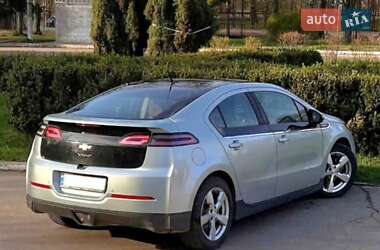 Хэтчбек Chevrolet Volt 2011 в 