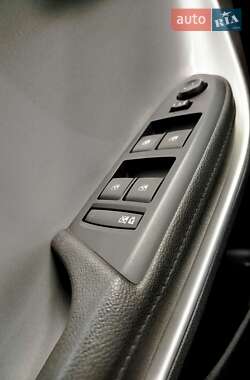 Хэтчбек Chevrolet Volt 2014 в 