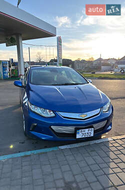 Хэтчбек Chevrolet Volt 2015 в 