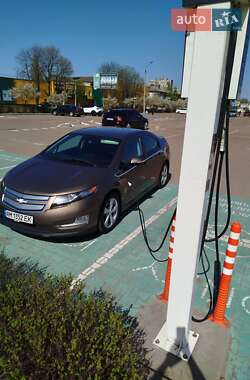 Хэтчбек Chevrolet Volt 2014 в 