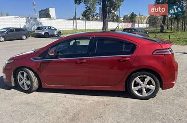 Хэтчбек Chevrolet Volt 2011 в 
