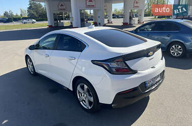 Хэтчбек Chevrolet Volt 2018 в 