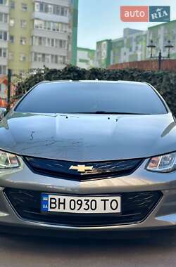 Хэтчбек Chevrolet Volt 2016 в 